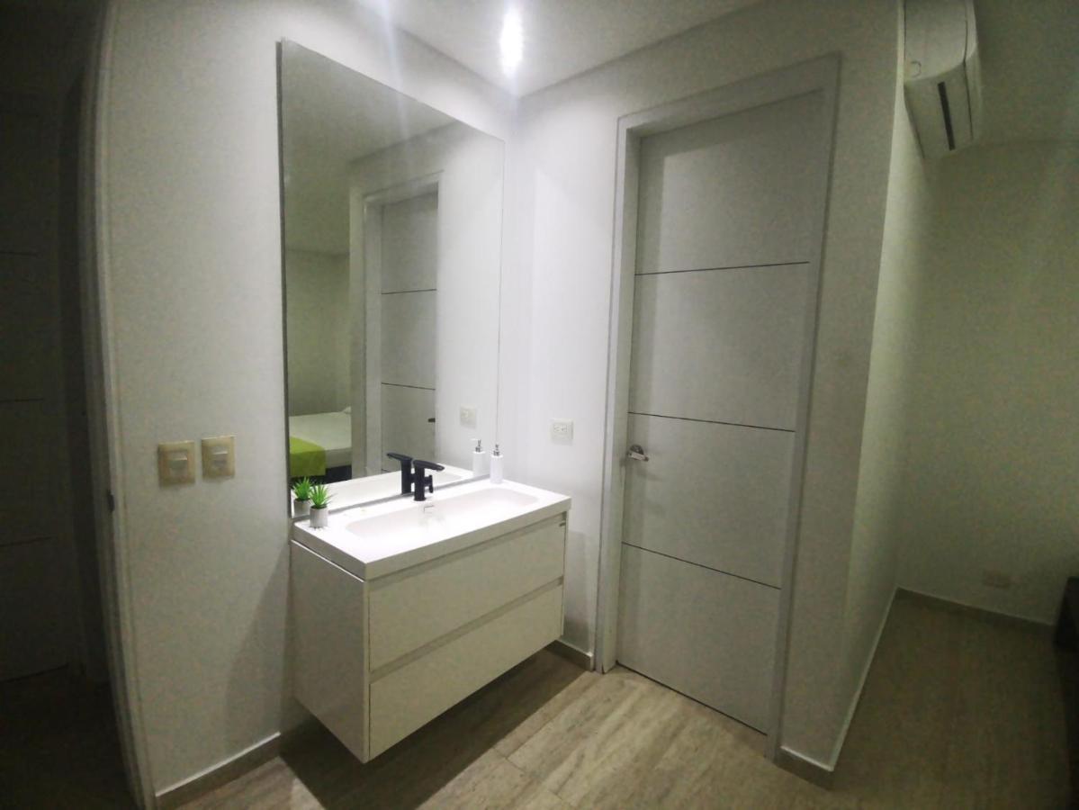 Cabana Puerto Velero Puerto Caiman Екстер'єр фото